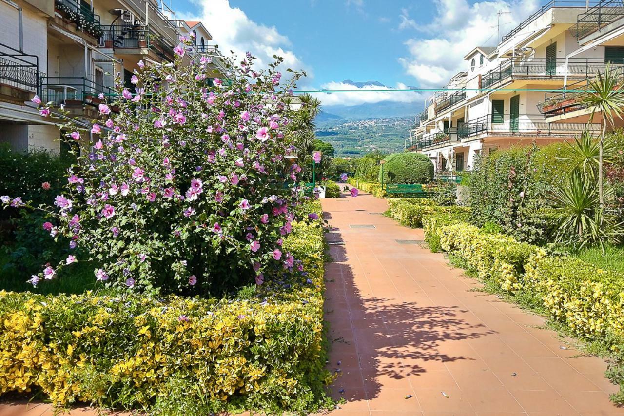 マスカリSicilia Etna Mareアパートメント エクステリア 写真